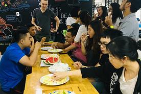 Mỗi ngày 2 bữa snack & hoa quả boost up năng lượng 