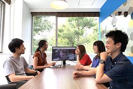 Professional, fast-paced, flexible and flat leadership environment