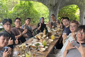 Votee AI Vietnam team